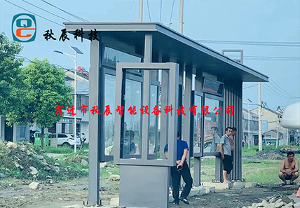 <b>湖北省潜江市（24）套现代公交站台顺利完成发货安装</b>